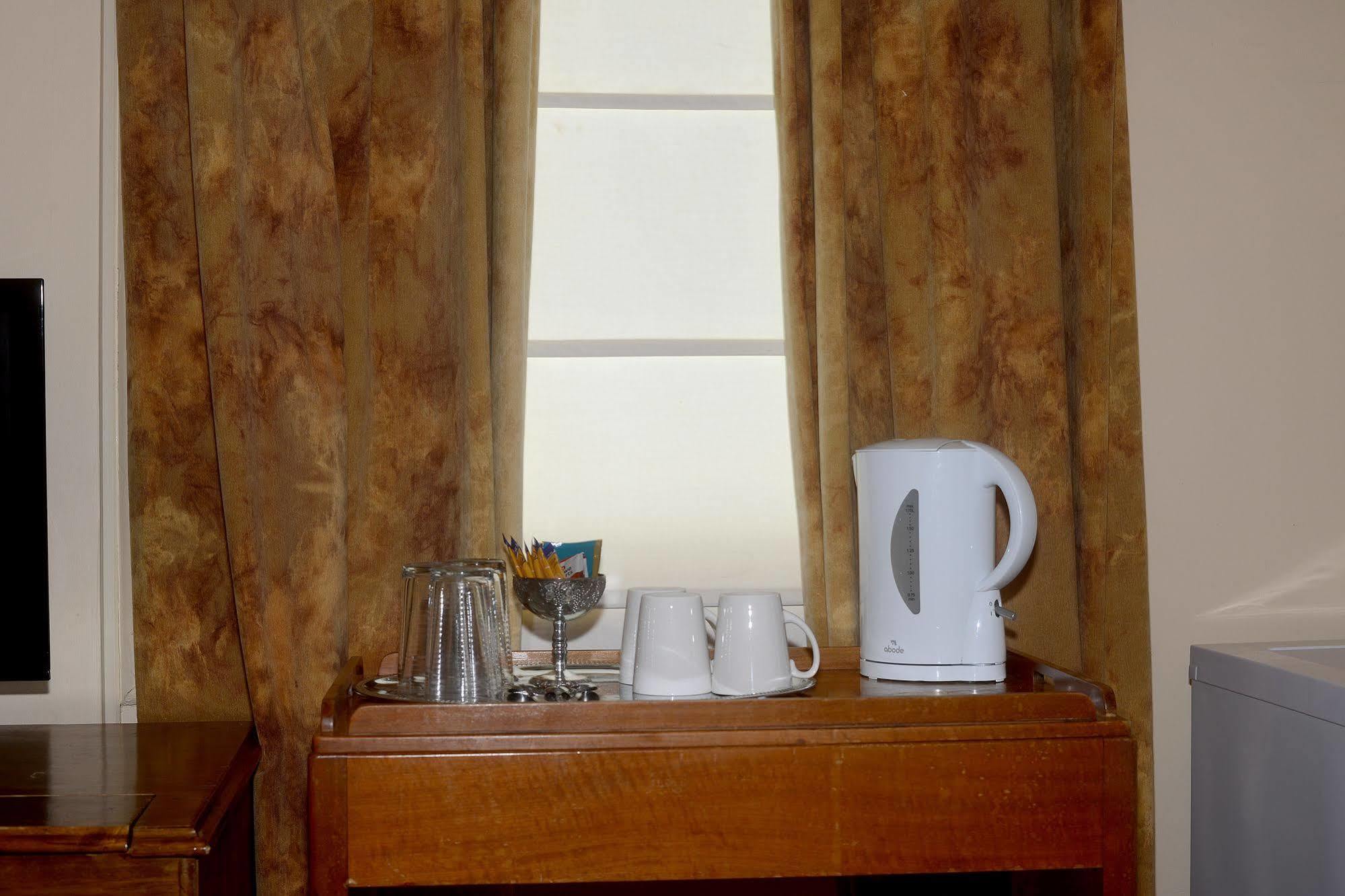 Edinburgh Gallery Bed & Breakfast Hobart Bagian luar foto