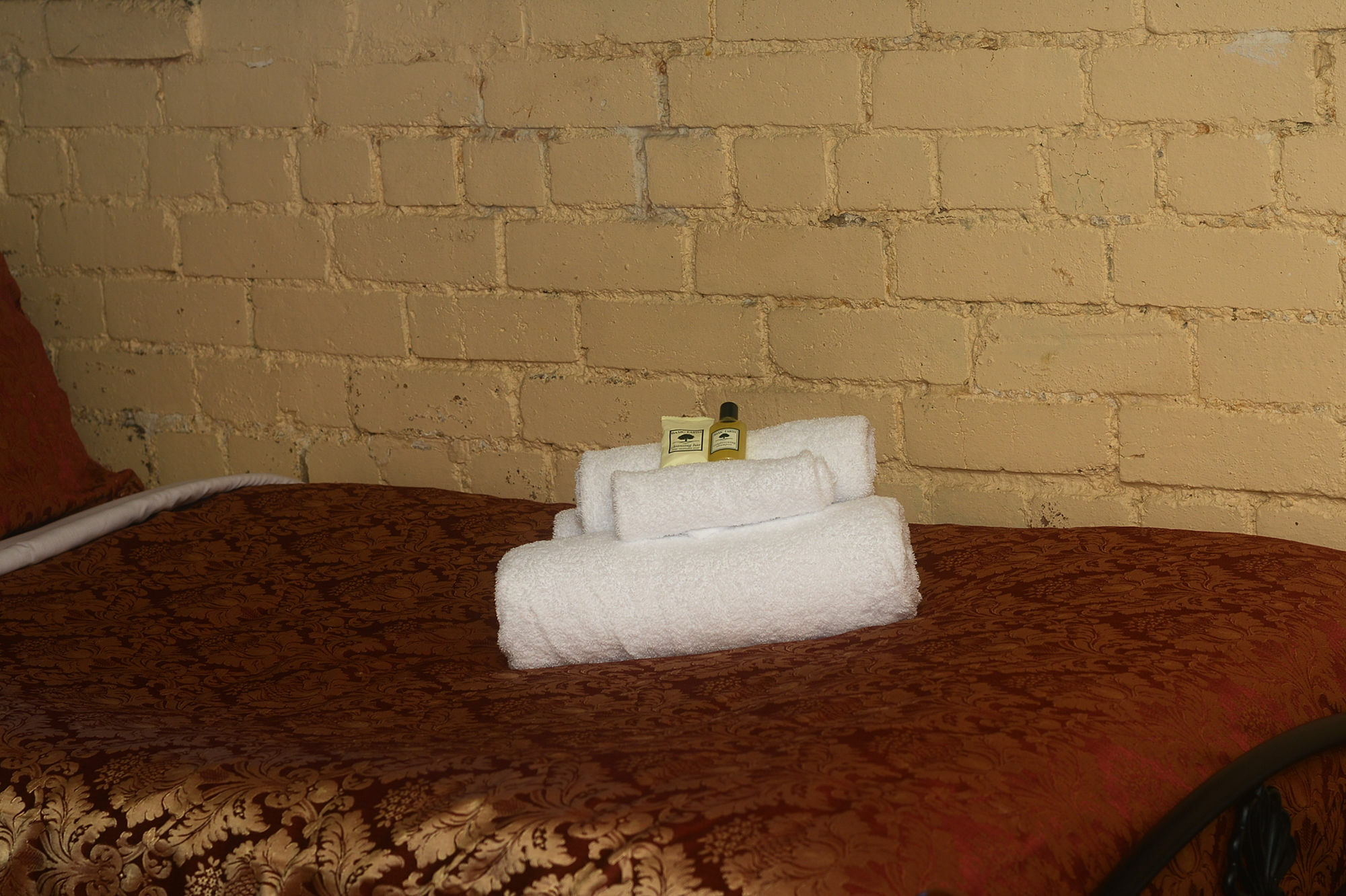 Edinburgh Gallery Bed & Breakfast Hobart Bagian luar foto